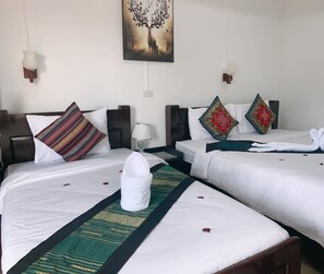 In-room safe, blackout curtains, free WiFi - Jasmine Vangvieng Hotel (Vang Vieng)
