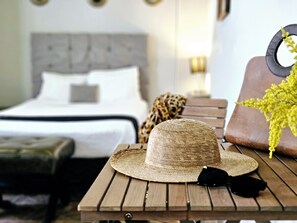 标准复式房, 1 张双人床 | 遮光窗帘、熨斗/熨板、免费 WiFi、床单