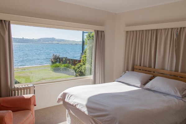 3 bedrooms, iron/ironing board, free WiFi