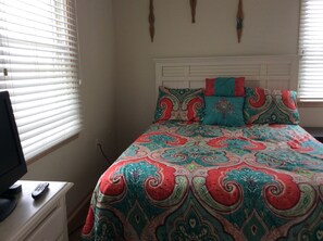 5 Schlafzimmer, Bügeleisen/Bügelbrett, WLAN