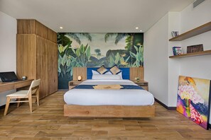 17 habitaciones, escritorio y wifi gratis 