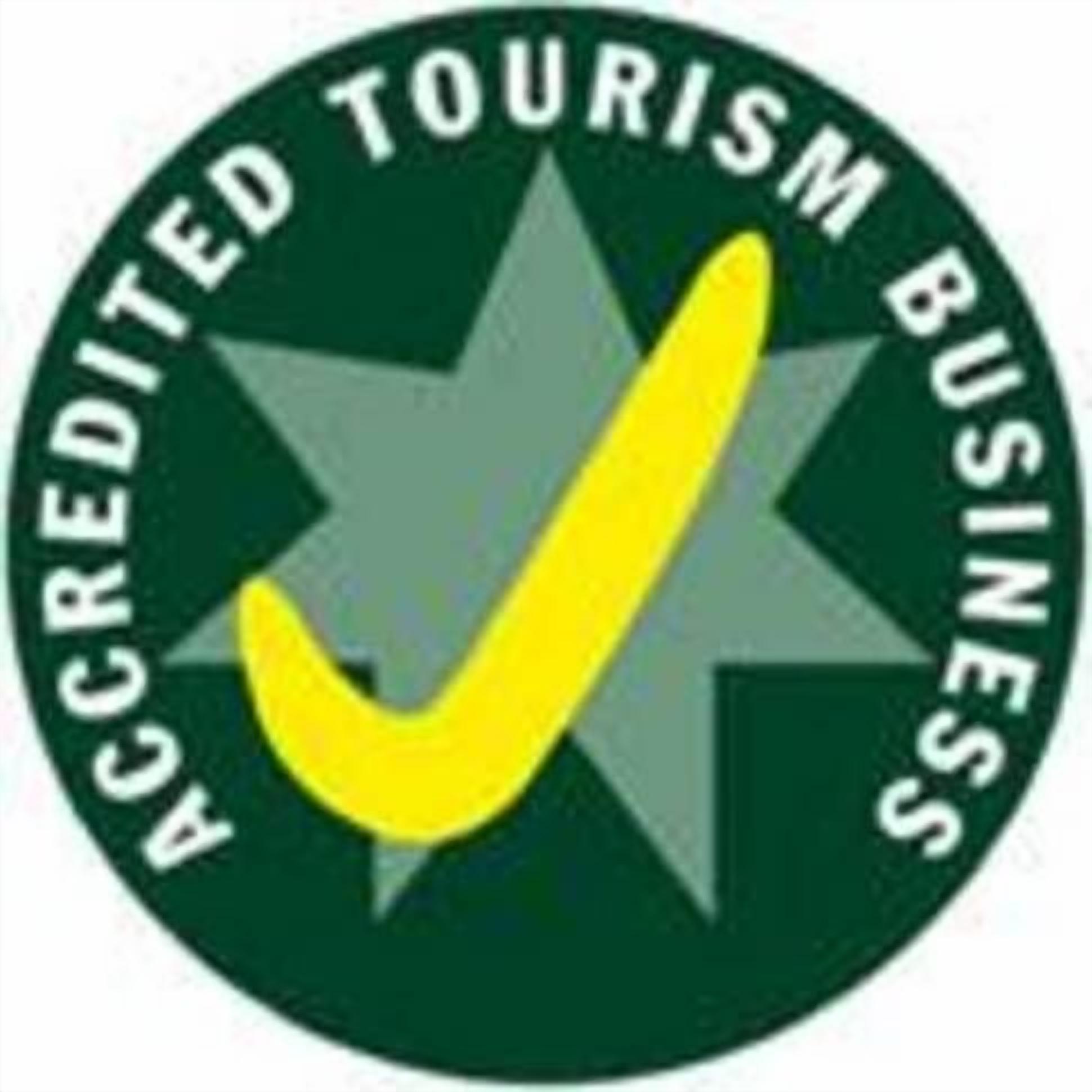 Cedar Cottages Blackmans Bay - Cedar Cottage — image 5