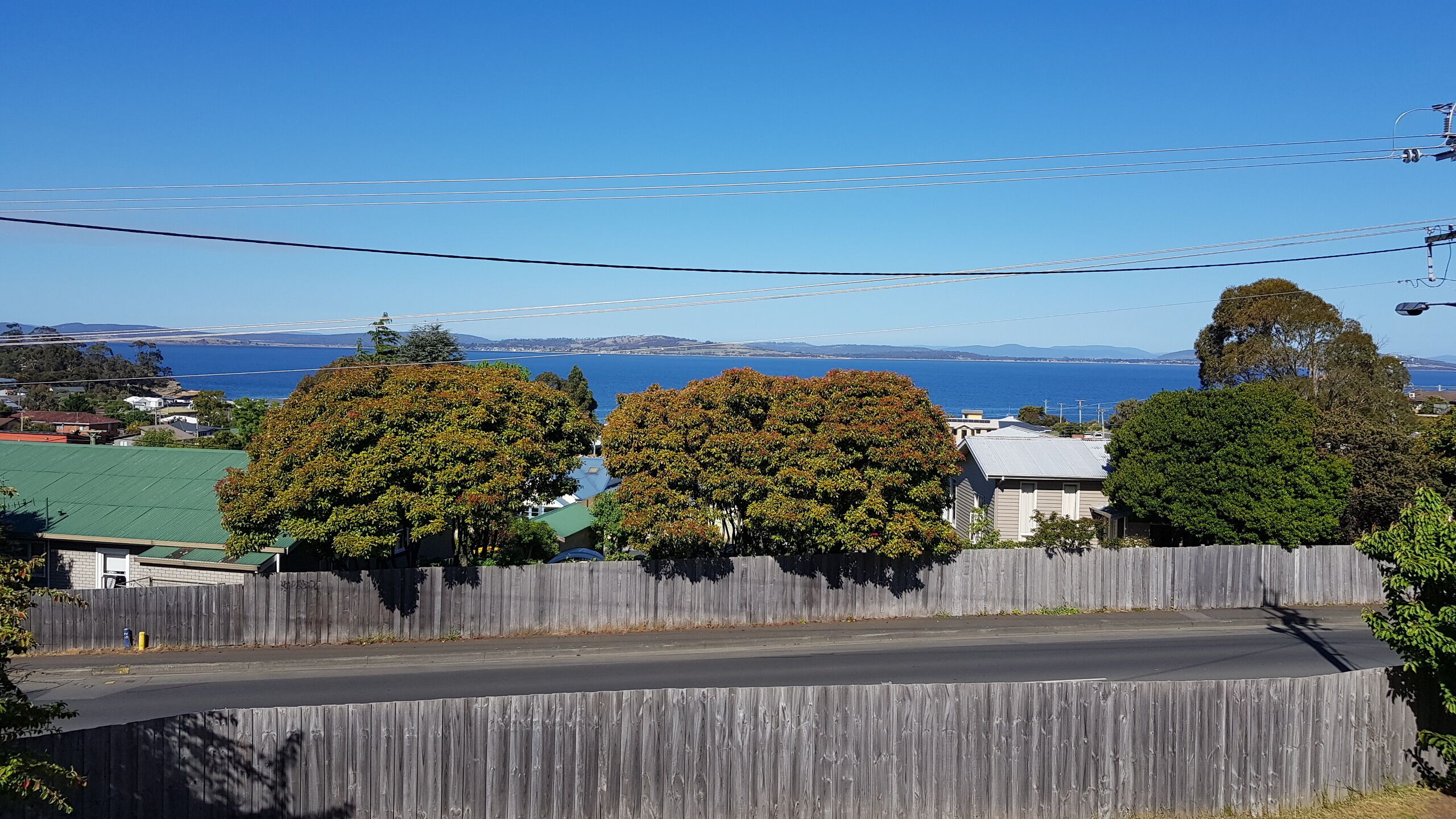 Cedar Cottages Blackmans Bay - Cedar Cottage — image 4