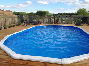 Outdoor pool, a heated pool, sun loungers - Beautiful cottage with private,heated pool and free internet access. (Saint-Martin-Des-Prés)