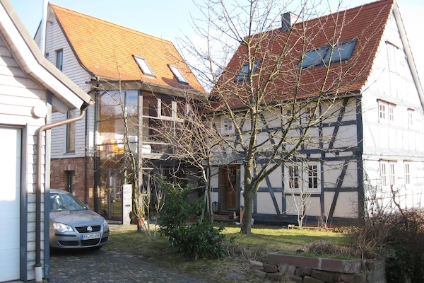 Hofansicht mit Eigner Wohnhaus