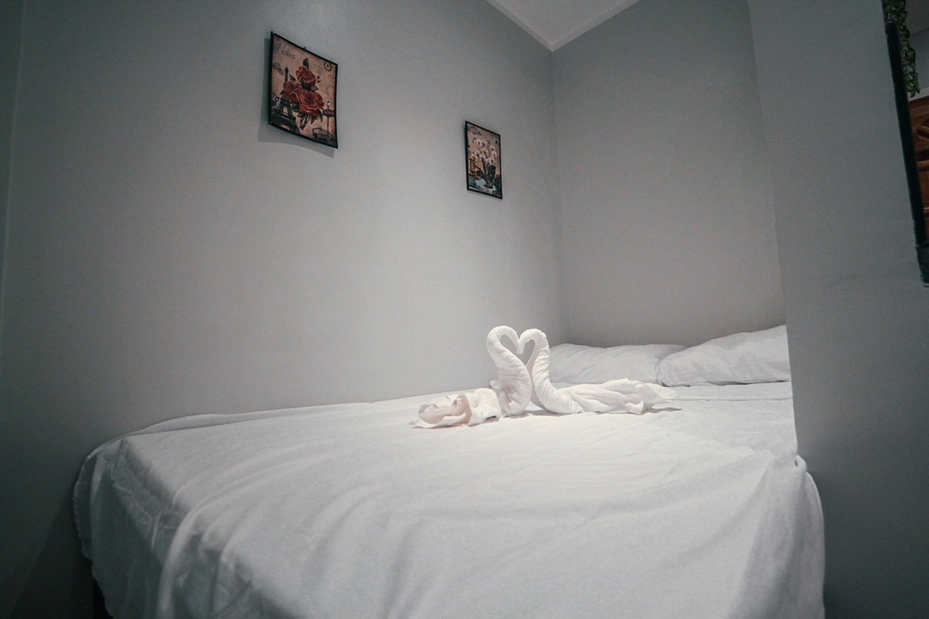 deluxe studio suite | minibar, desk, blackout curtains, soundproofing