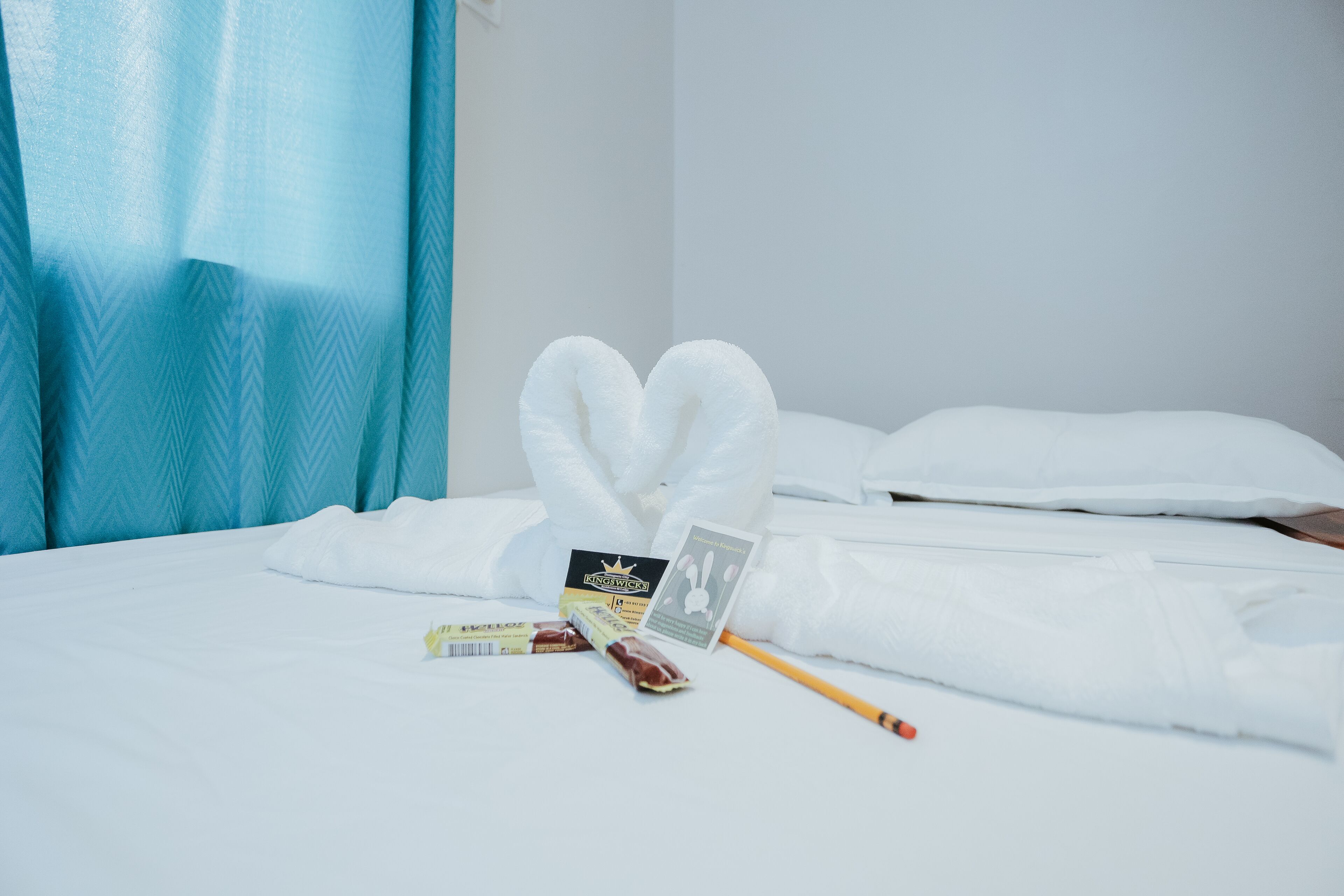 standard double room | minibar, desk, blackout curtains, soundproofing