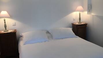 3 chambres, Wi-Fi gratuit, draps fournis