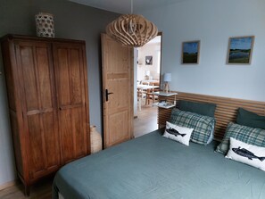 4 Schlafzimmer, Bügeleisen/Bügelbrett, Reisekinderbett, kostenloses WLAN