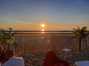 Una spiaggia nelle vicinanze