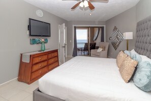 2 bedrooms, bed sheets, wheelchair access - Sonoran Spa W706 - 2 BR Next to the Pool, High Speed Wi-Fi - Beachfront Upper Floor Luxury Condo (Puerto Peñasco)