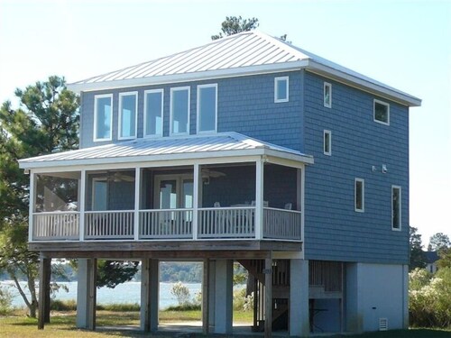 Relax, Refresh, Renew..Waterfront Cottage..Near Williamsburg