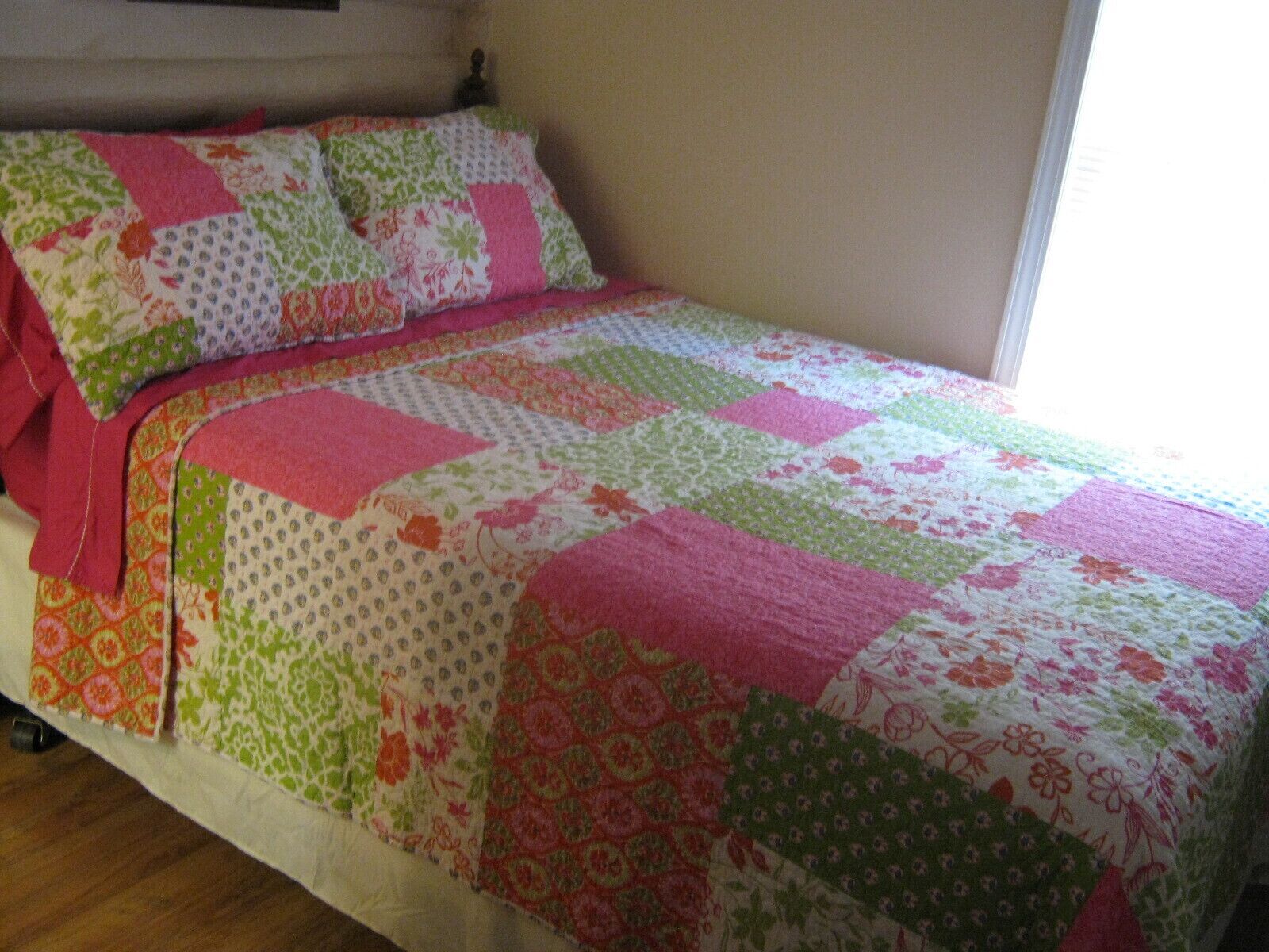 3 間睡房、熨斗/熨衫板、Wi-Fi