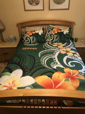 3 bedrooms, desk, iron/ironing board, free WiFi