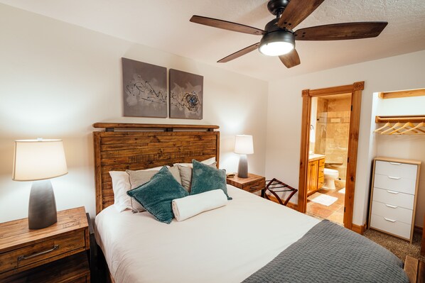 1 bedroom, in-room safe, iron/ironing board, WiFi