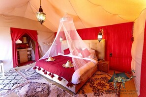 Free WiFi, bed sheets - Sahara Stars Camp (Taouz)