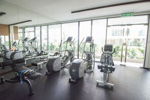 Fitness facility - Superb Room 500mMRT KLCC Pavillion Bukit Bintang (Kuala Lumpur)