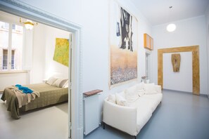 4 bedrooms, in-room safe, iron/ironing board, travel cot