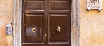 Seminar 87_an artist house at Pantheon