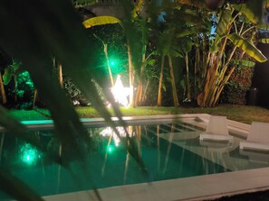 Alberca al aire libre 