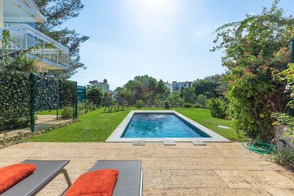 Ulkouima-allas, lämmitetty uima-allas