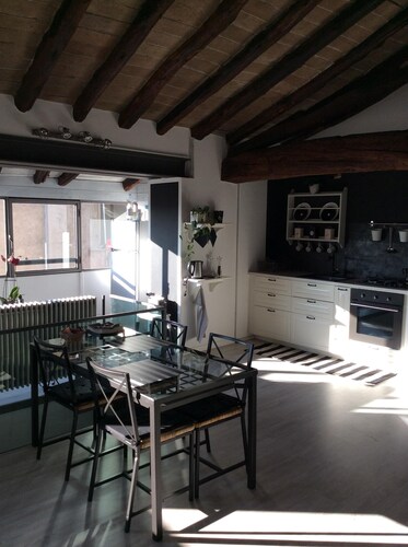 Loft with panoramic views in the heart of Bergamo Alta