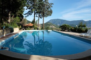 Alberca al aire libre 
