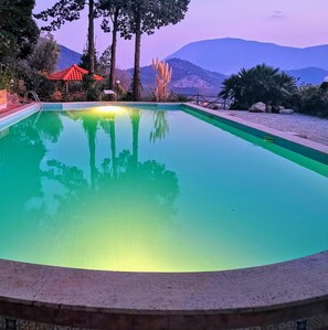 Alberca al aire libre 