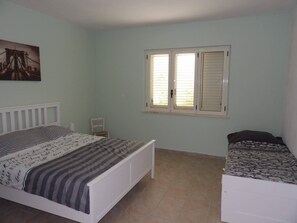 3 bedrooms, free WiFi, bed sheets