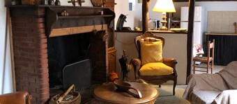 Gîte de l'arac, Comfortable house with fireplace. Mountain view, 