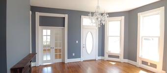 Victorian Center Jeffersonville