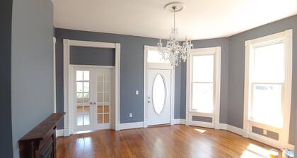 Victorian Center Jeffersonville