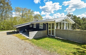 Exterior - Beautiful home in Ringkøbing with sauna (Ringkøbing)