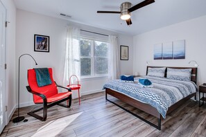 3 Schlafzimmer, Zimmersafe, Schreibtisch, Bügeleisen/Bügelbrett