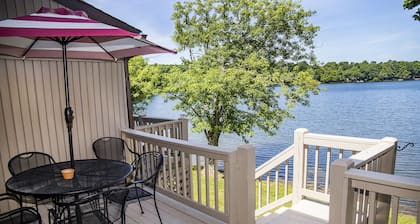🌄Resort Vacations at Fairfield Glade TN 2 bedroom Condo with Gorgeous Lake Front