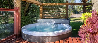 Gala House avec vue sur les lacs et Vernon dans le nord de l'Okanagan