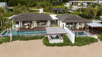 Anantara Beachfront Pool Villa | Minibar, in-room safe, individually decorated, individually furnished