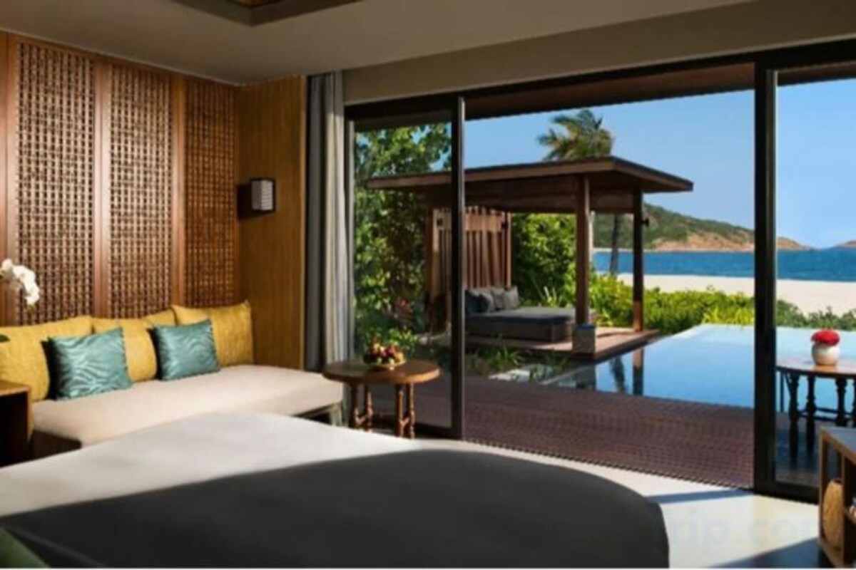 Oceanfront Villa