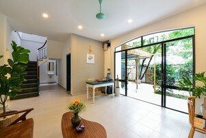 Mostrador para check-in y check-out