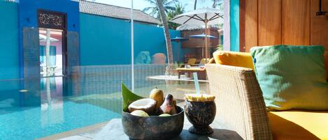 基础双人房或双床房, 泳池景观 | 客房景观