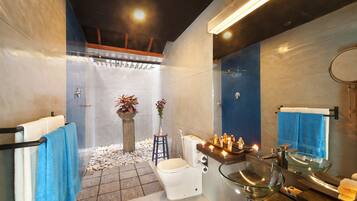 Deluxe Double or Twin Room, Pool View | Premium bedding, minibar, in-room safe, desk