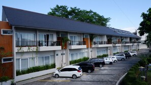 Exterior - Front One Resort Magelang (Magelang)