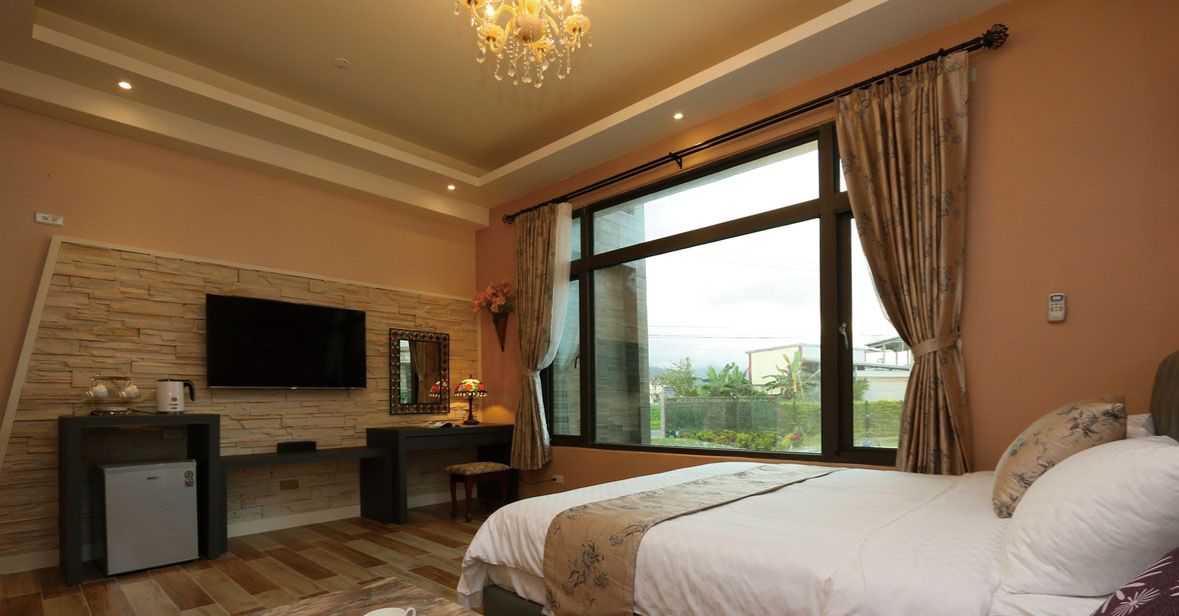 Standard Double Room | Desk, blackout drapes, free WiFi, bed sheets