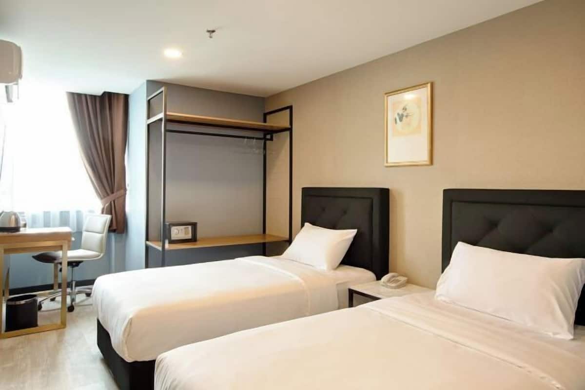 In-room safe, desk, free WiFi, bed sheets