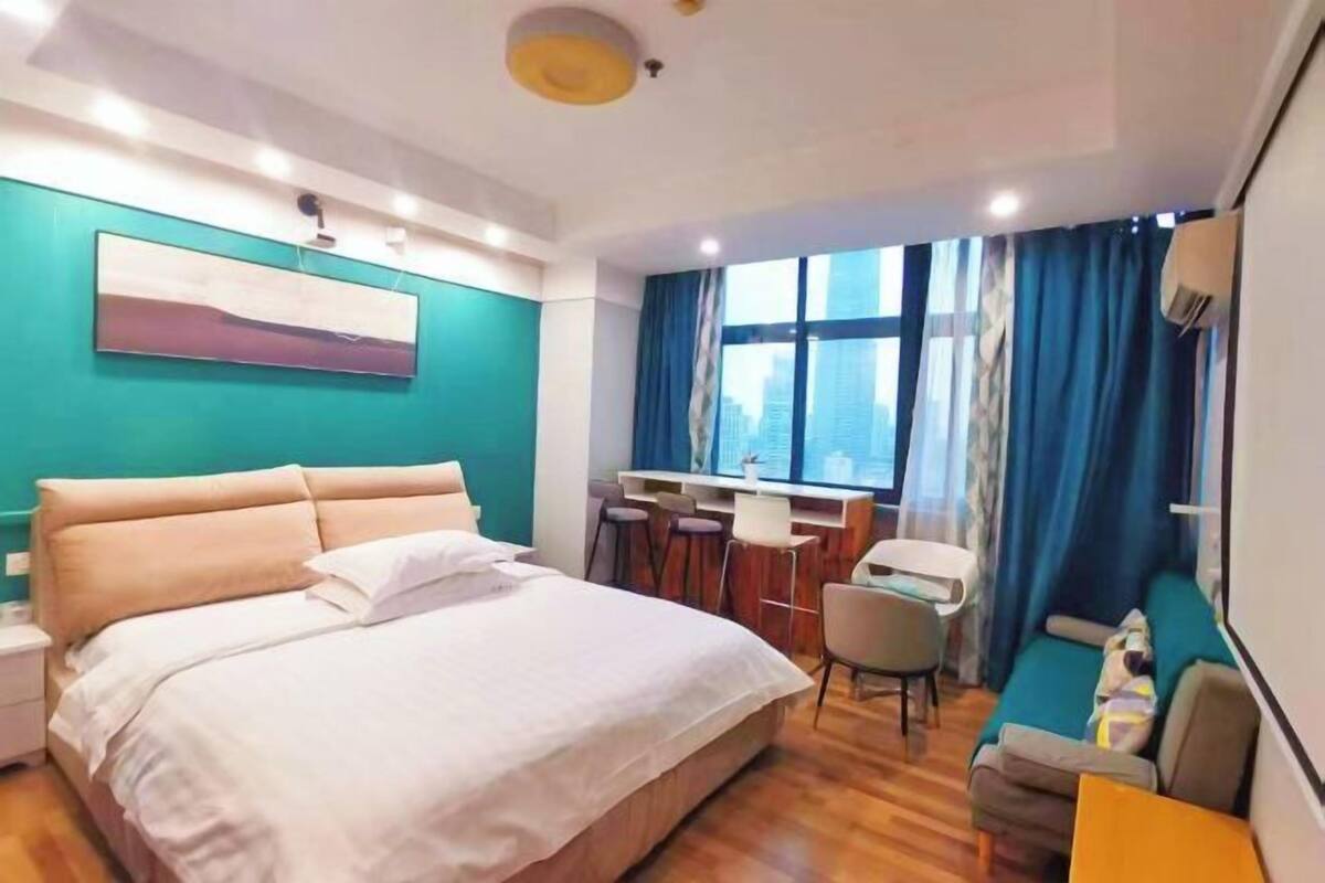 Desk, blackout drapes, WiFi (free), bed sheets