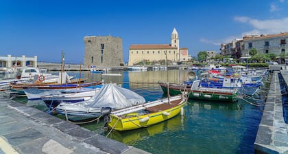 3 huonetta majoitus Acciarolissa