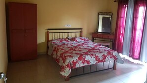 Deluxe Double Room, 1 Double Bed, Non Smoking | View from room - Heritage City Villa (Sri Jayawardenepura Kotte)