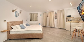 Blackout curtains, free WiFi, bed sheets