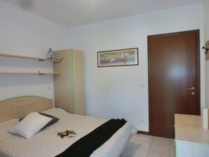 Apartment, 3 Bedrooms | In-room safe, WiFi - Villaggio Leopardi (San Michele al Tagliamento)