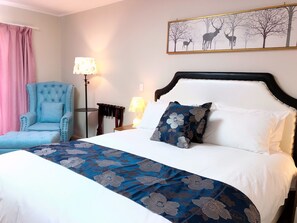 Standard Studio, 1 Bedroom, Non Smoking, Kitchen | Premium bedding, Select Comfort beds, individually decorated - Pupuke Manor Motel (Auckland)